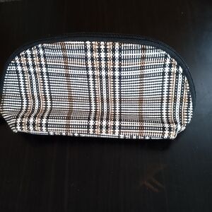 Thirty-One Black and White Plaid Toiletry Bag